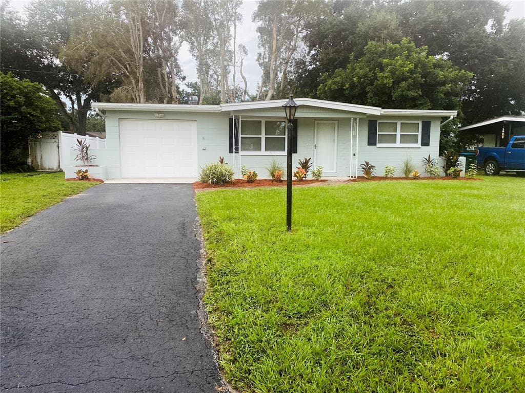 11066 106TH AVENUE SEMINOLE, FL 33778