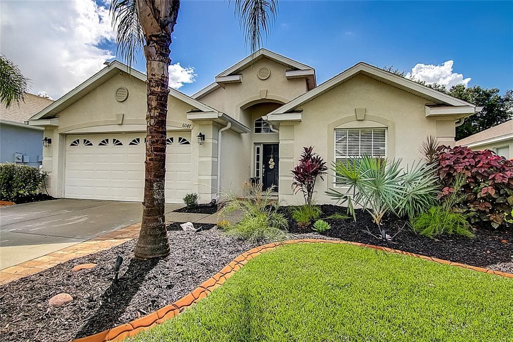 6047 DESERT PEACE AVENUE LAND O LAKES, FL 34639
