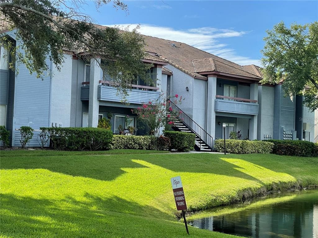 10263 GANDY BOULEVARD N UNIT 412 ST PETERSBURG, FL 33702
