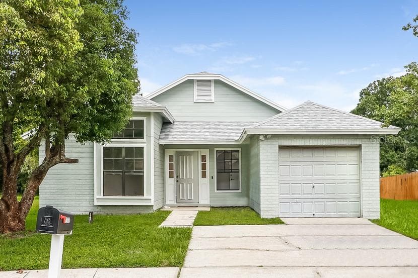 12832 DUNHILL DRIVE TAMPA, FL 33624