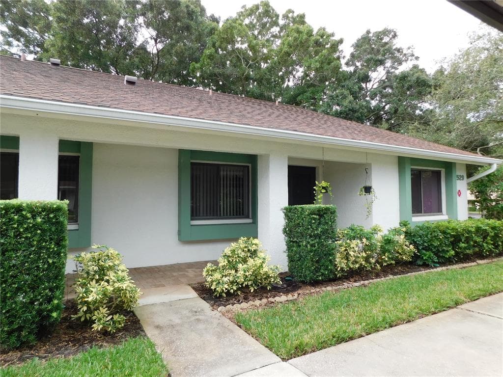 2529 LAURELWOOD DRIVE UNIT 6-D CLEARWATER, FL 33763