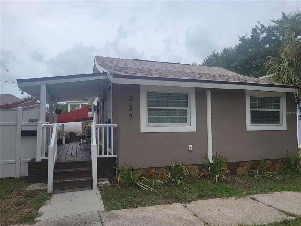 327 25TH STREET S ST PETERSBURG, FL 33712