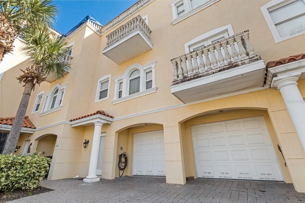 145 BRIGHTWATER DRIVE UNIT 7 CLEARWATER, FL 33767