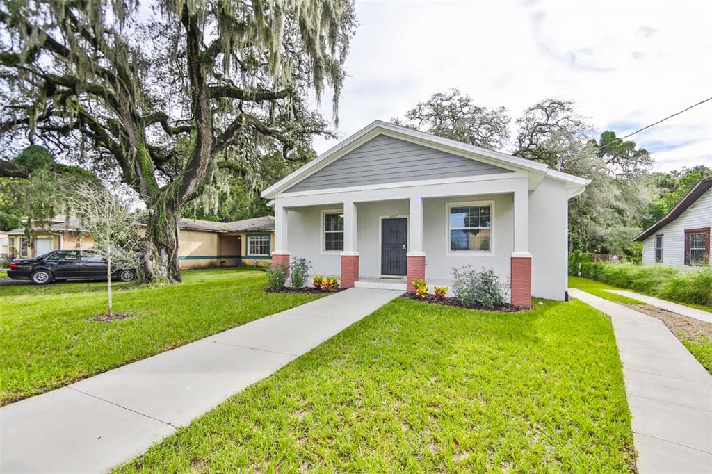 8507 N 13TH STREET TAMPA, FL 33604