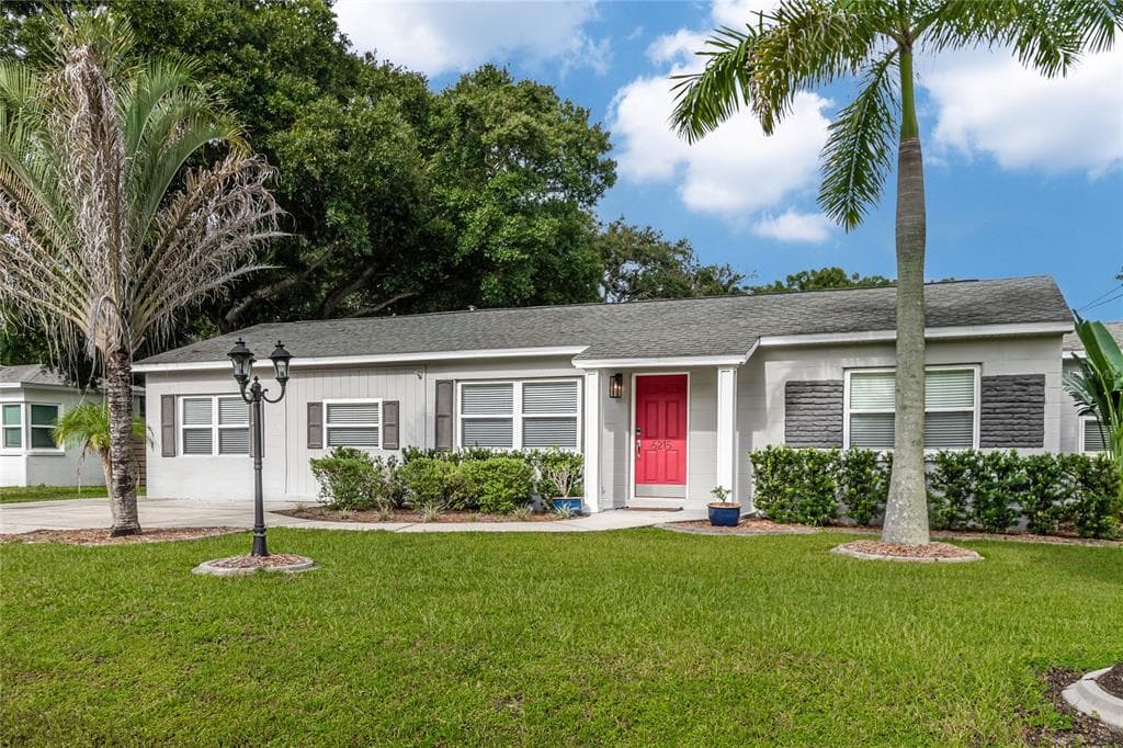 6215 S KELLY ROAD TAMPA, FL 33611