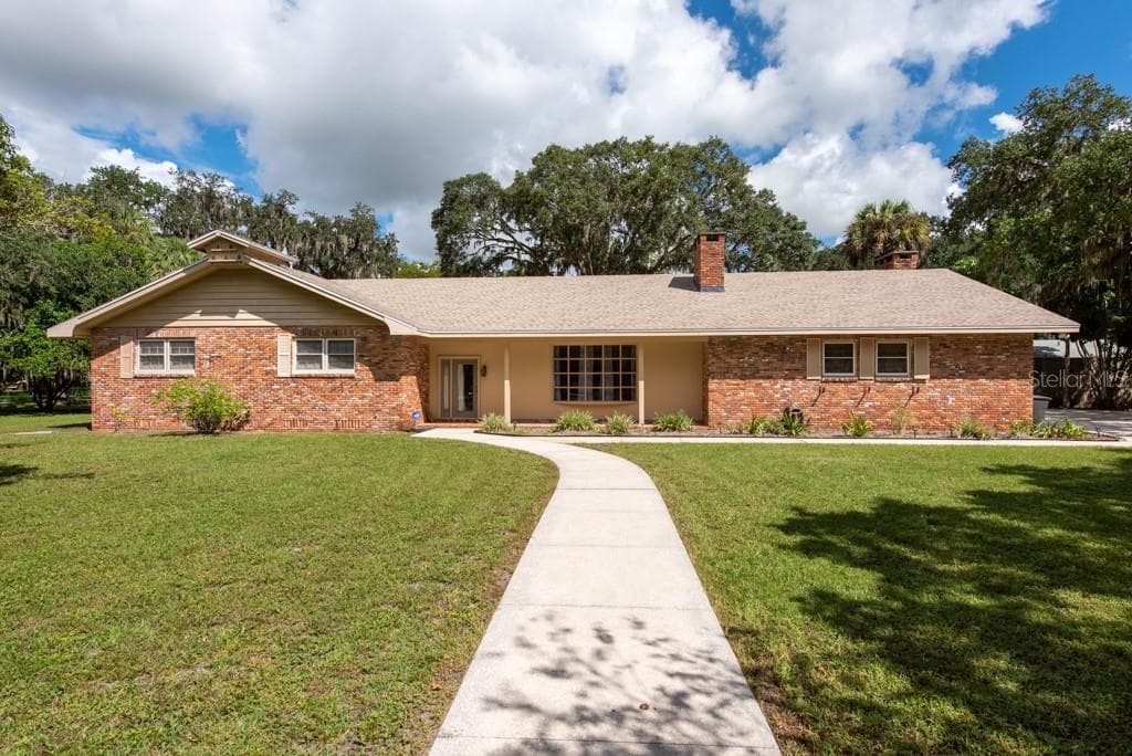 1218 FRANKLIN AVENUE ELLENTON, FL 34222