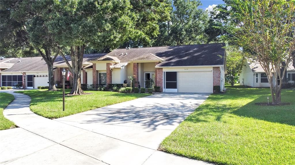 9038 ARUNDLE PLACE UNIT 9038 NEW PORT RICHEY, FL 34655