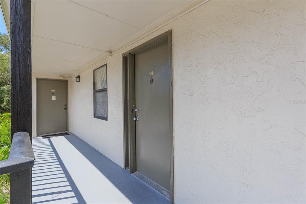 2154 BRADFORD STREET UNIT 222 CLEARWATER, FL 33760