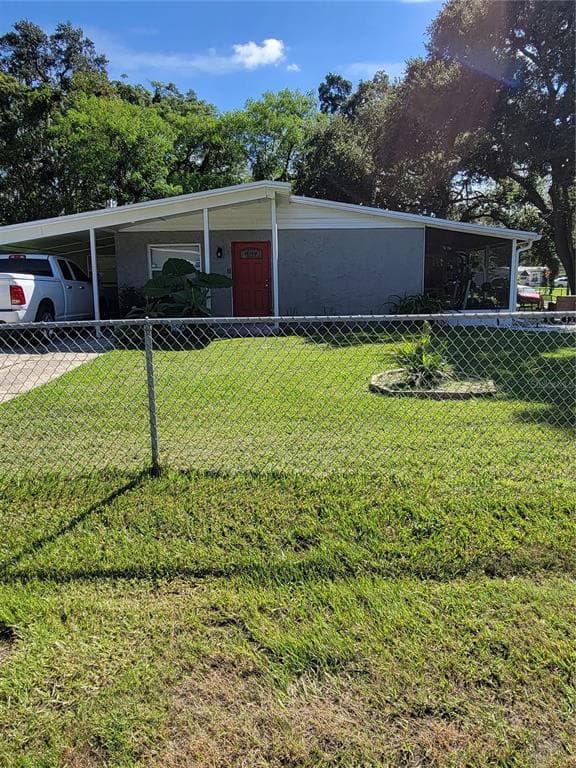 312 PAPAYA DRIVE TAMPA, FL 33619