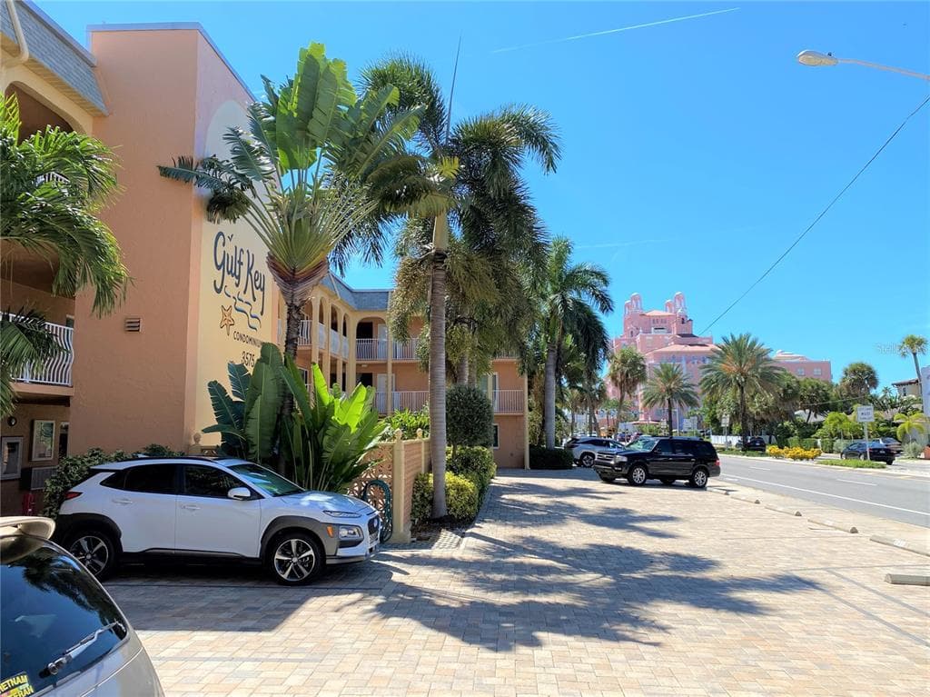 3575 GULF BOULEVARD UNIT 202 ST PETE BEACH, FL 33706