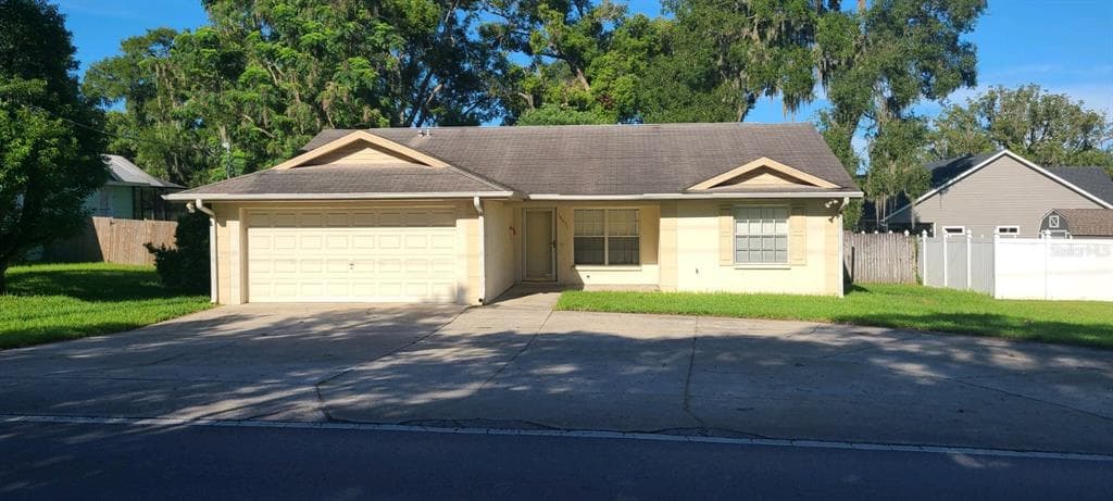 14051 17TH STREET DADE CITY, FL 33525