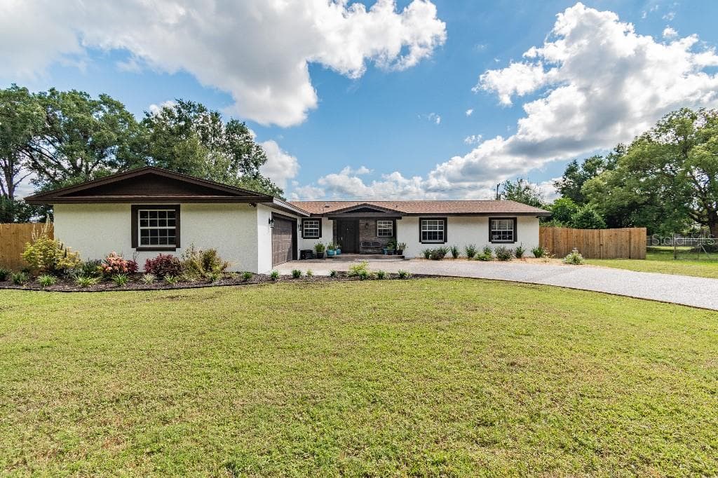 611 ENSENADA DRIVE ORLANDO, FL 32825