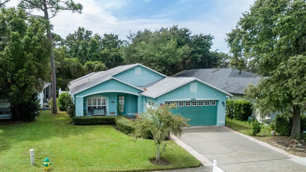 1450 WATERMILL CIRCLE TARPON SPRINGS, FL 34689
