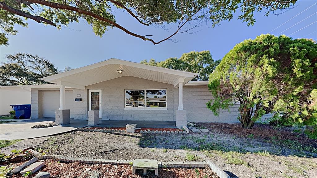 3506 OXFORD DRIVE HOLIDAY, FL 34691