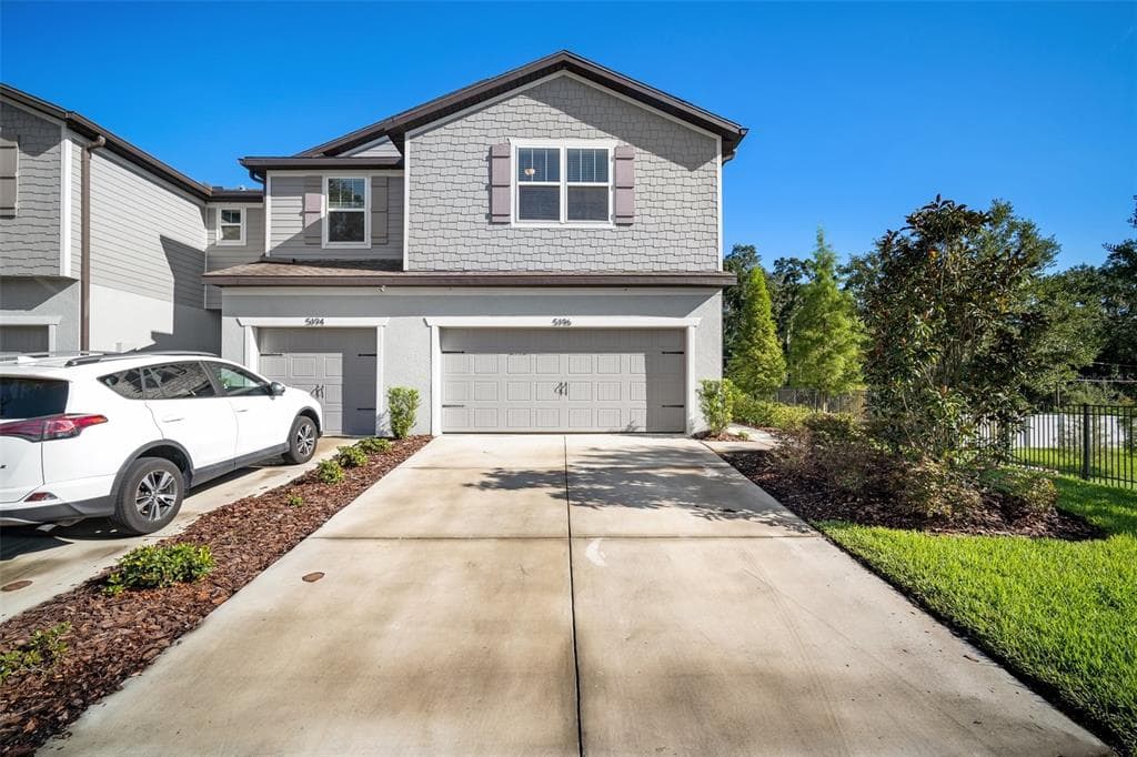 5196 SYLVESTER LOOP TAMPA, FL 33610