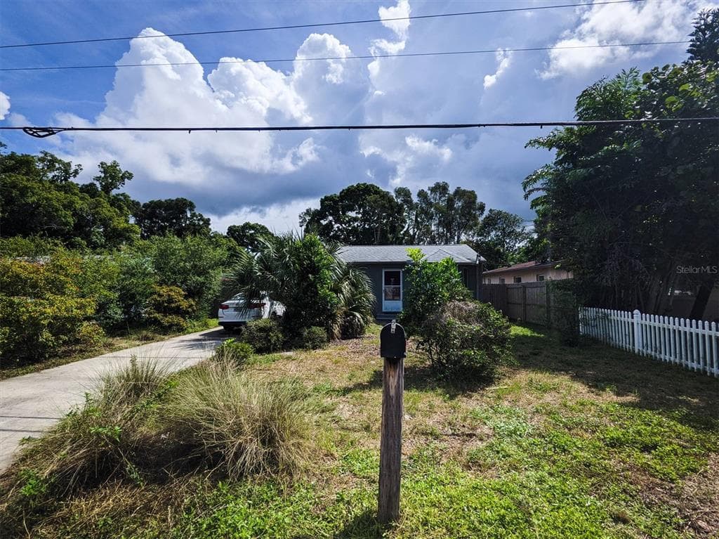 1315 BOYLAN AVENUE CLEARWATER, FL 33756