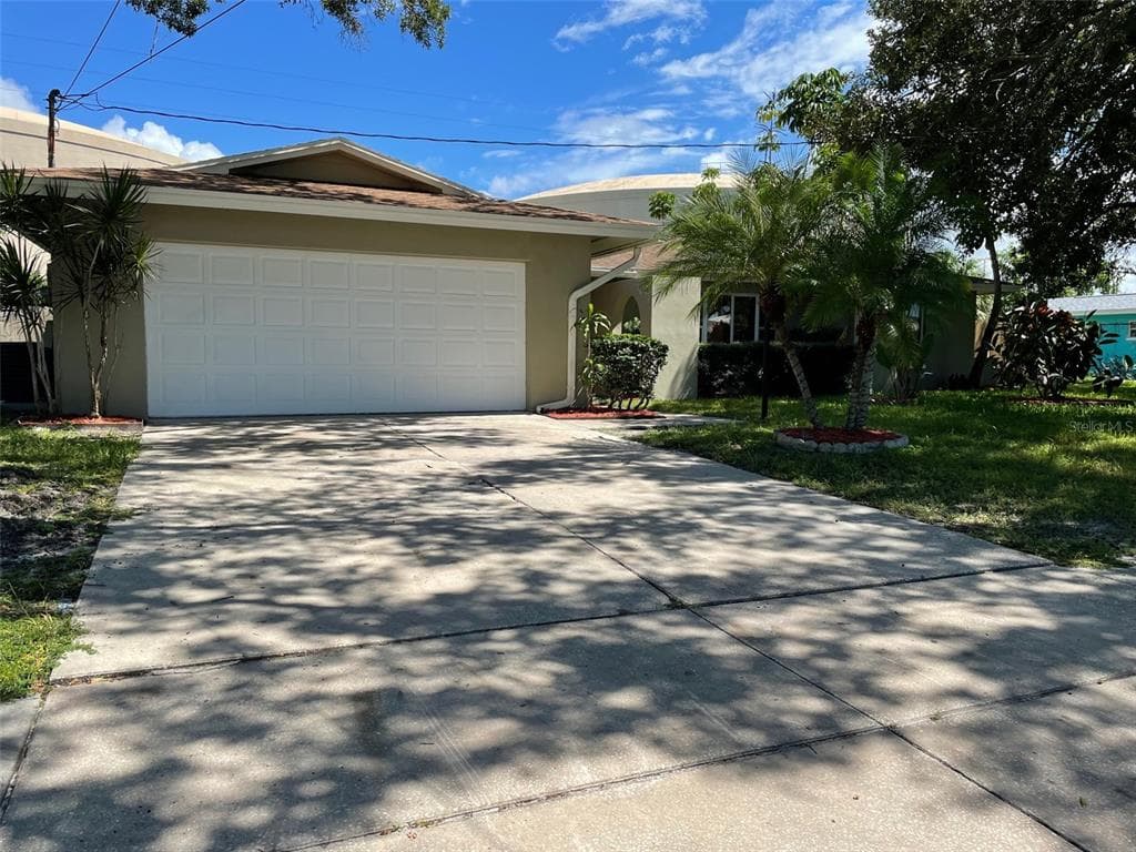 741 CASLER AVENUE CLEARWATER, FL 33755