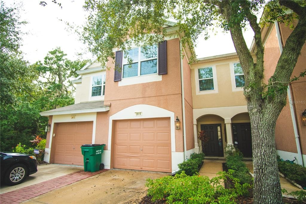 2615 REDFORD WAY WESLEY CHAPEL, FL 33544
