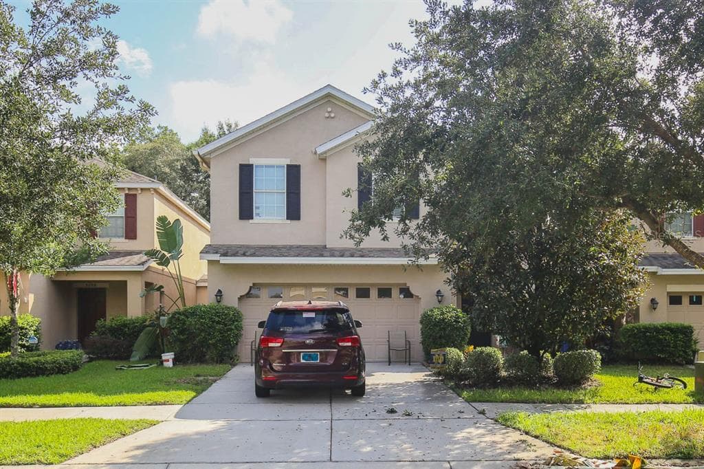5210 BANNISTER PARK LANE LITHIA, FL 33547