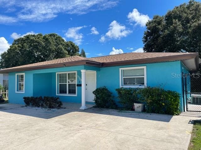3720 32ND AVENUE N ST PETERSBURG, FL 33713