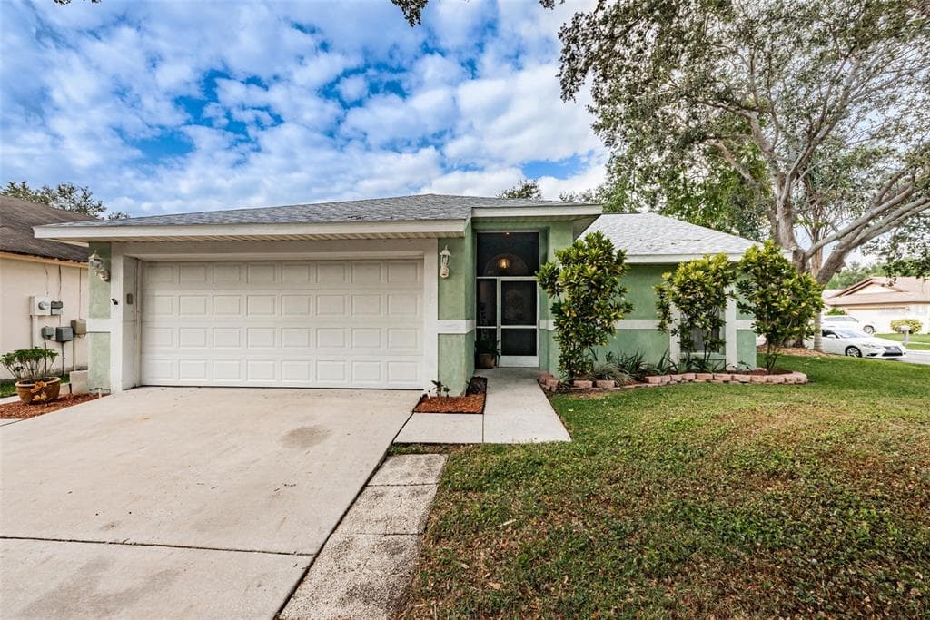 1636 ELK SPRING DRIVE BRANDON, FL 33511