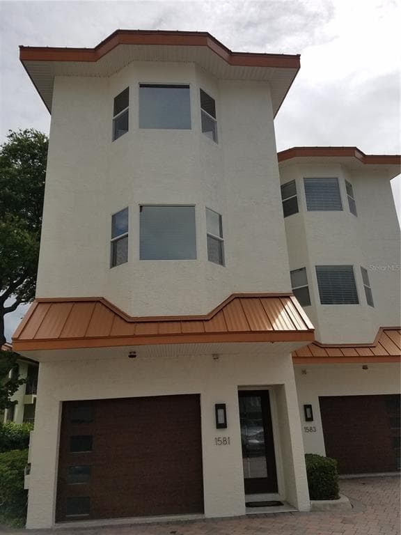 1581 PINELLAS BAYWAY S TIERRA VERDE, FL 33715