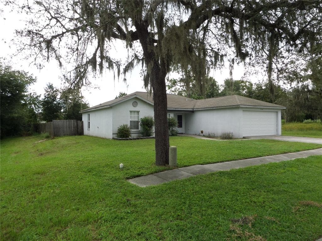 15710 CHARMWOOD DRIVE HUDSON, FL 34667
