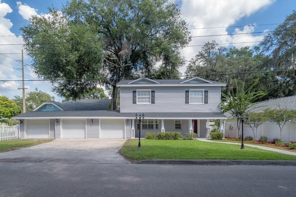 1401 E HANNA AVENUE TAMPA, FL 33604