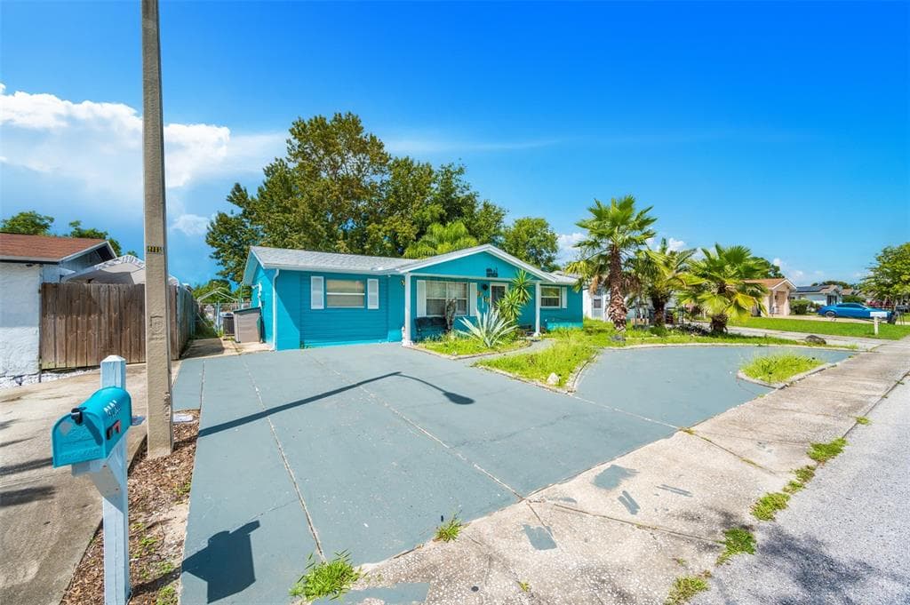 9121 COLLAGE LANE PORT RICHEY, FL 34668