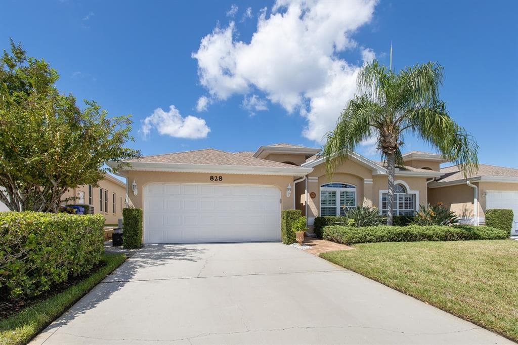 828 PEGGY RAY DRIVE