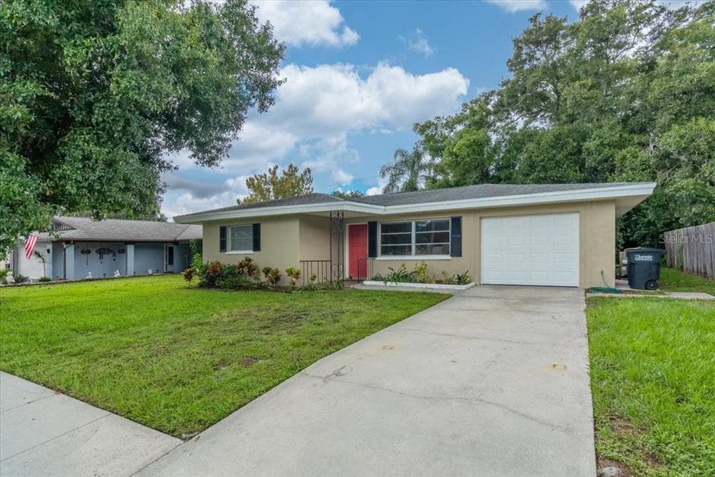 1740 RAGLAND AVENUE CLEARWATER, FL 33765