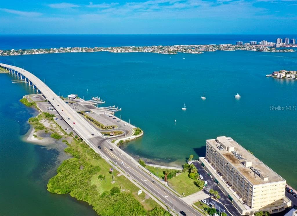 100 BLUFF VIEW DRIVE UNIT 411C BELLEAIR BLUFFS, FL 33770