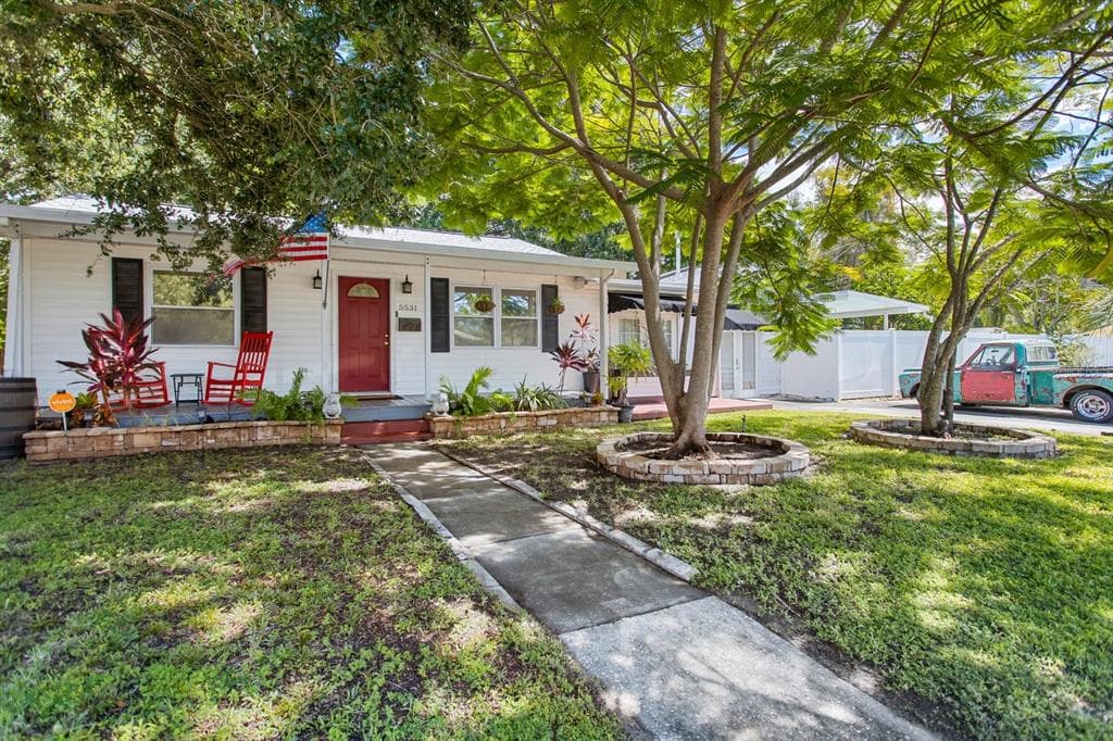 5531 11TH STREET N ST PETERSBURG, FL 33703