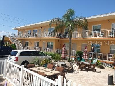9630 GULF BOULEVARD TREASURE ISLAND, FL 33706
