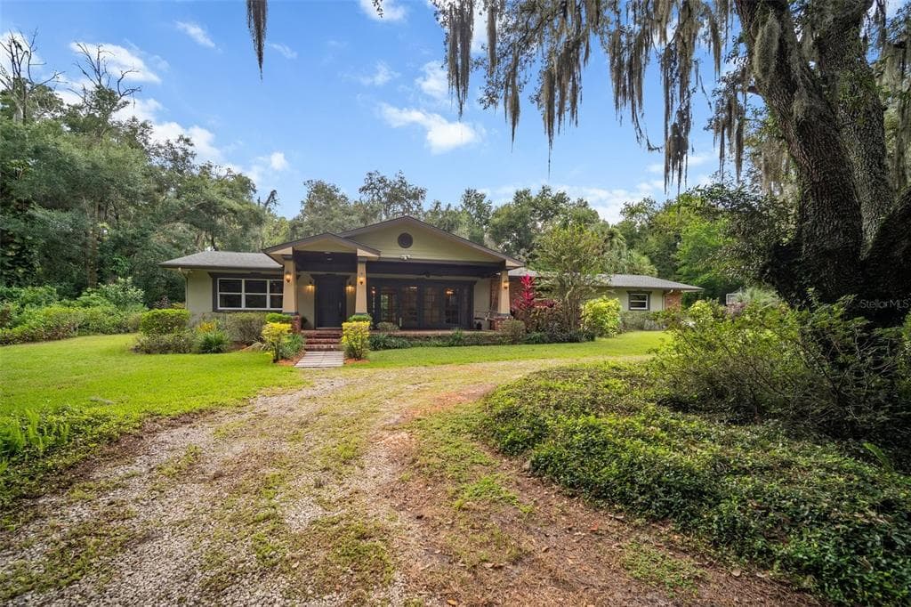 501 BROOKER ROAD BRANDON, FL 33511