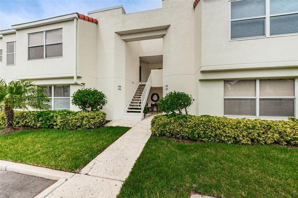 6047 BAHIA DEL MAR BOULEVARD UNIT 164 ST PETERSBURG, FL 33715