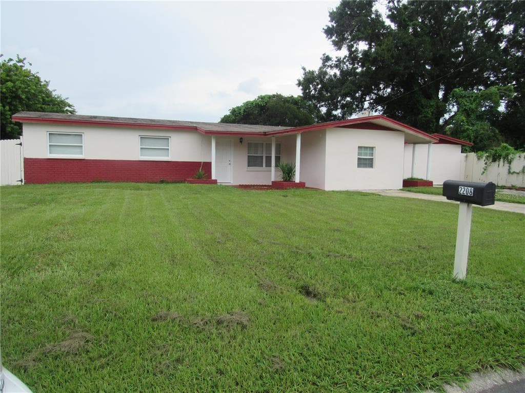 2208 E COLBY LANE TAMPA, FL 33612