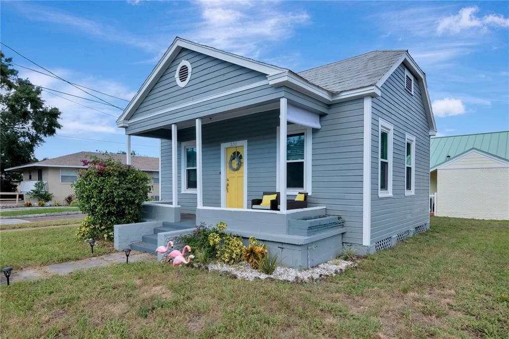 230 HIBISCUS STREET TARPON SPRINGS, FL 34689
