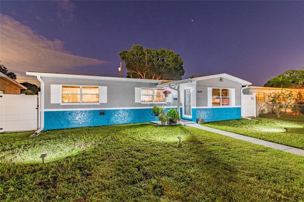 5529 16TH STREET N ST PETERSBURG, FL 33703