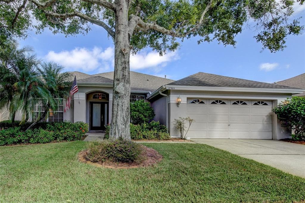 12305 WYCLIFF PLACE TAMPA, FL 33626