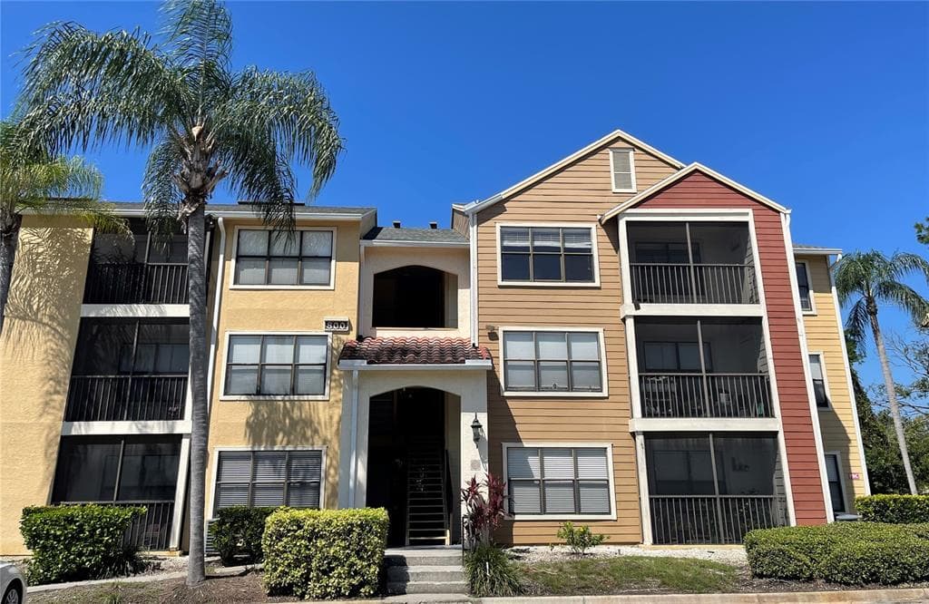 11901 4TH STREET N UNIT 8306 ST PETERSBURG, FL 33716