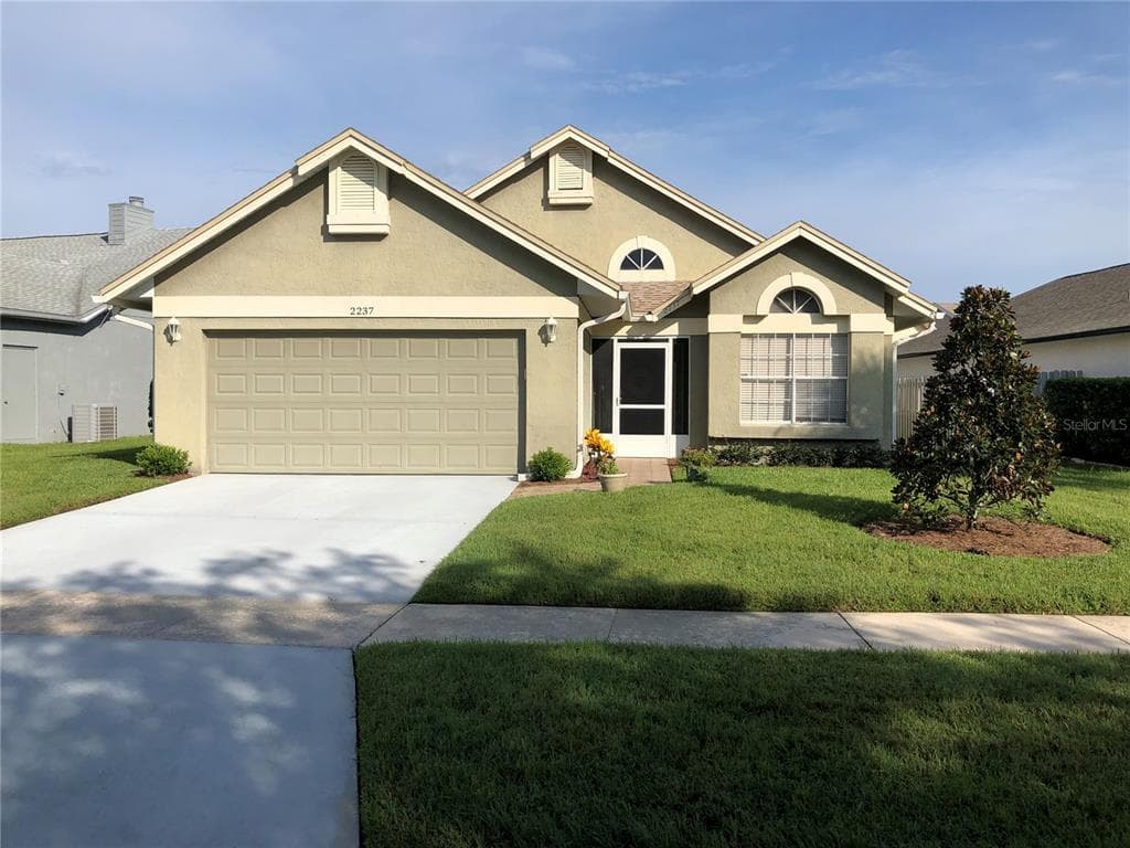 2237 STONEMILL DRIVE ORLANDO, FL 32837
