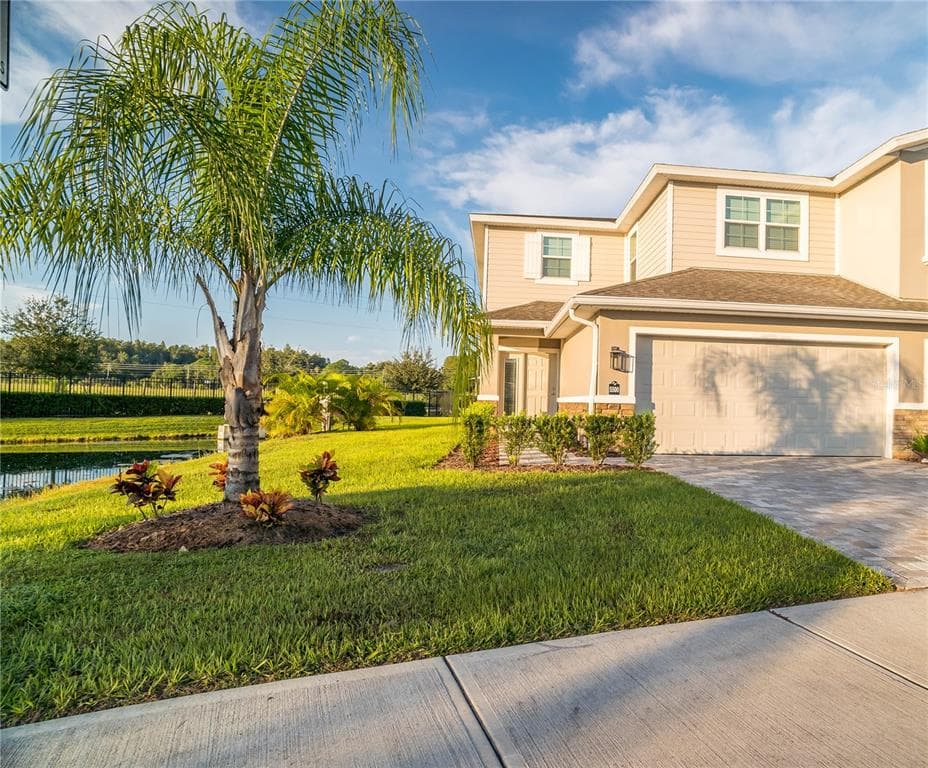 5500 RIVERWALK PRESERVE DRIVE