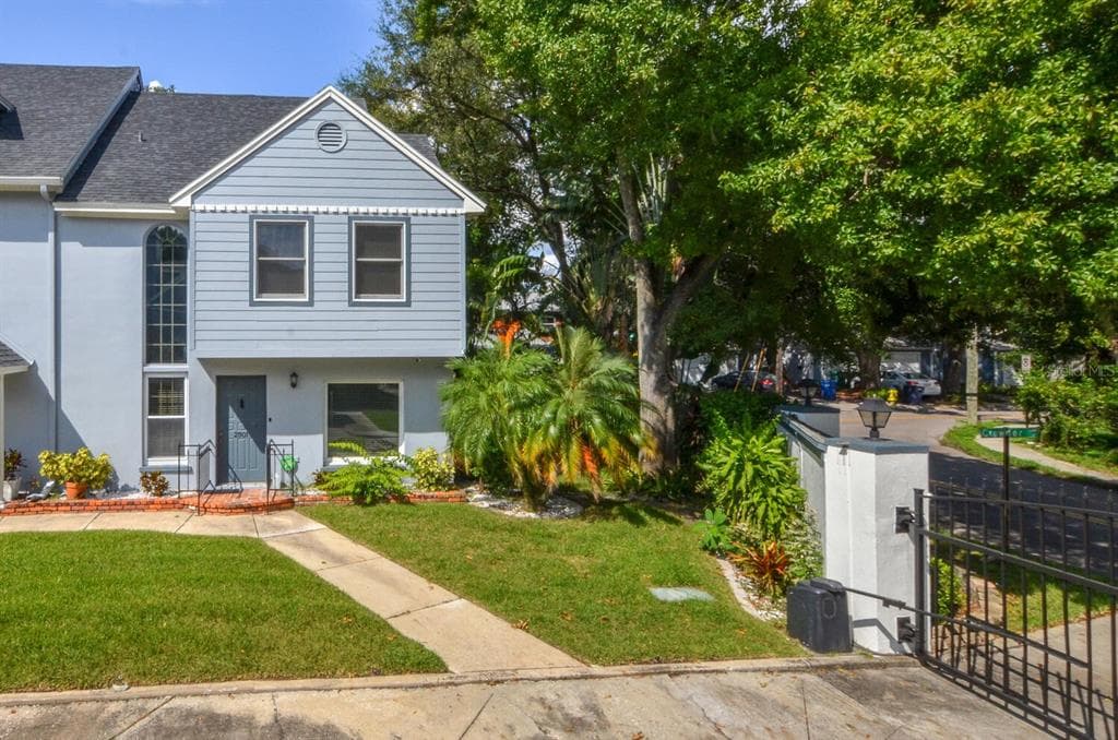 2501 CROWDER LANE TAMPA, FL 33629