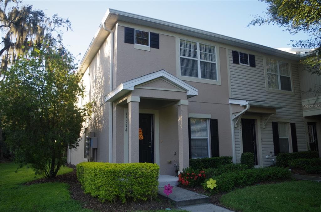 15914 FISHHAWK VIEW DRIVE LITHIA, FL 33547