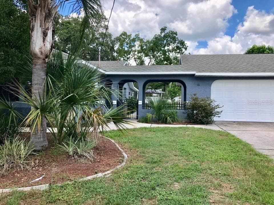 10553 BLYTHVILLE ROAD SPRING HILL, FL 34608