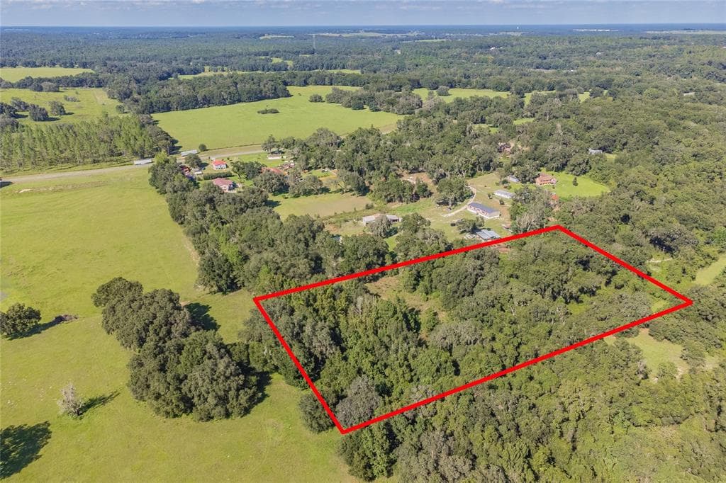 975 CEDAR TREE DRIVE BROOKSVILLE, FL 34602