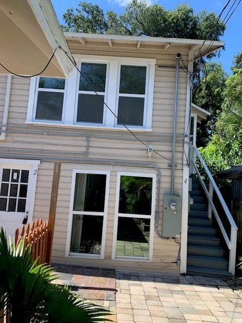 208 VINE AVENUE UNIT 4 CLEARWATER, FL 33755