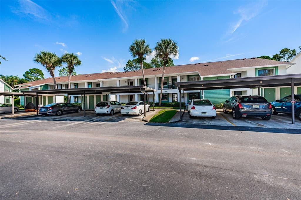 2543 ROYAL PINES CIRCLE UNIT 17-D CLEARWATER, FL 33763