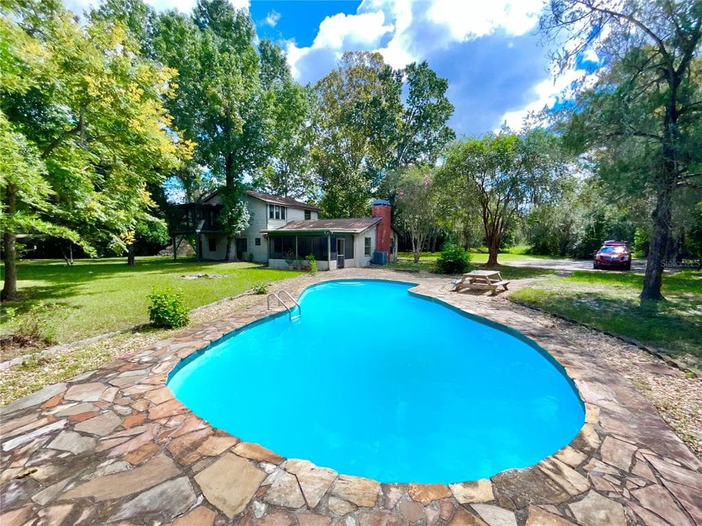 15641 LANCER ROAD SPRING HILL, FL 34610